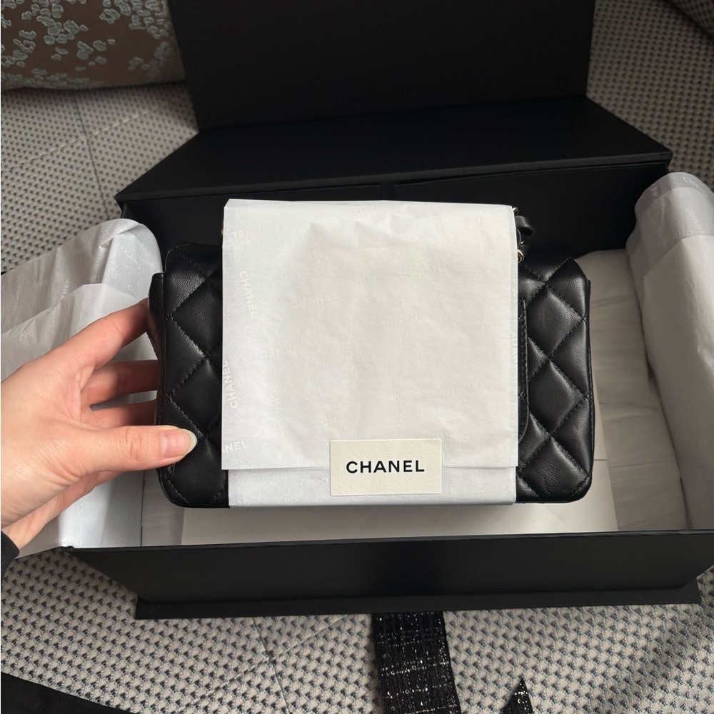 Chanel Mini Flap Lambskin Bag with packaging - Picture 3 of 6